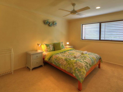 Belle Vue Beach House By Discover Stradbroke - Accommodation Bookings 10