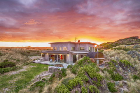 Porky Beach Retreat - King Island Escapes - Accommodation Bookings 0