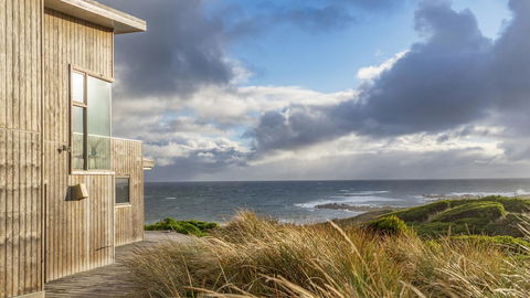 Porky Beach Retreat - King Island Escapes - Accommodation Bookings 24