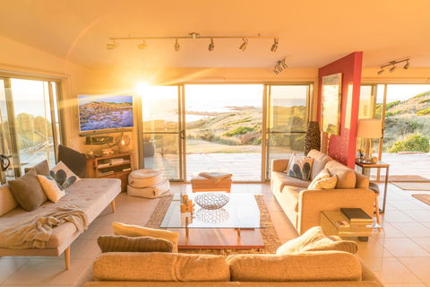 Porky Beach Retreat - King Island Escapes - Accommodation Bookings 18