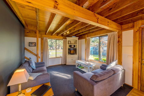 Parnella Adventure Bay, Bruny Island - Accommodation Bookings 1