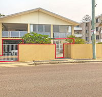 'Mooring One Downstairs' 23 Shoal Bay Rd - Fantastic ground floor duplex with views WIFI and Air Conditioning