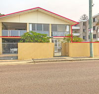 'Mooring Two Upstairs' 23 Shoal Bay Rd - Stunning views WIFI Air Conditioning and Boat Parking
