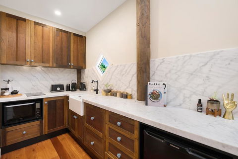 'The Coach House' At Lochiel - Accommodation Bookings 2