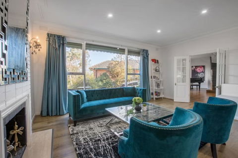 , , , Alice Wonderland, , ,  In 4 Beds House - Accommodation Bookings 0