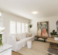 1 Bdrm Manly Beachside Apt With Parking - Accommodation Bookings