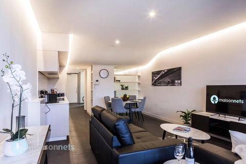 1 Bedroom Apt With Parking Walk To ANU - Accommodation Bookings 2