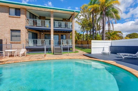 1-33 Tingira Close - Rainbow Beach, Gorgeous Ocean Views, Swimming Pool, Air Conditioning - Accommodation Bookings 0