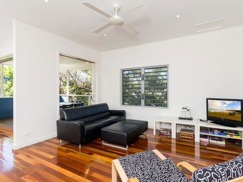 1/37 George Nothling Drive (Blue Heaven) - Accommodation Bookings 1
