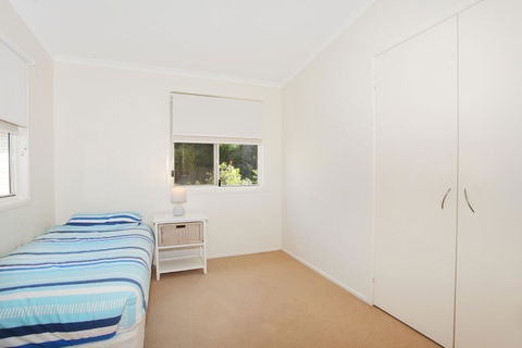 10 Barra Crescent, Coolum Beach, 500 BOND, WIFI, Walking Distance To Beach - Accommodation Bookings 2