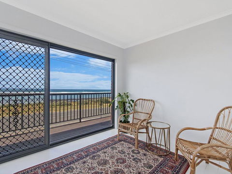 10 OCEAN VILLA - Accommodation Bookings 2