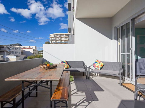 104 'The Shoal' 6-8 Bullecourt Street - Linen Included & Under 200m To Beach - Accommodation Bookings 3