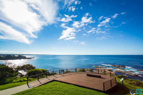 106 Ocean Parade Dalmeny - Accommodation Bookings 3