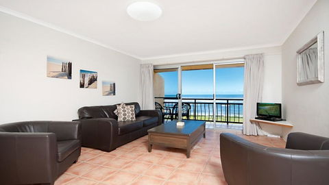 10T Beachfront Apartments - Accommodation Bookings 0