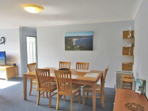 11 'Silvana Court', 26 Ajax Avenue - Close To The Water And Clubs - Accommodation Bookings 3