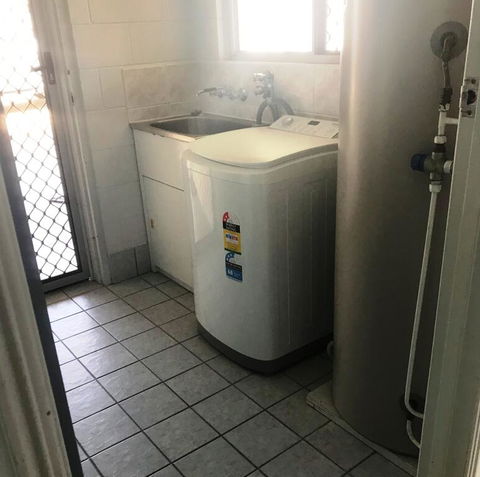 11 Anchovy Street - Tin Can Bay Summer Haven Coastal Retreat - Accommodation Bookings 1