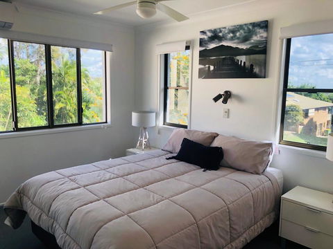 12 Cooloola Drive - Family Home, Close To Beach, Pet Friendly - Accommodation Bookings 1