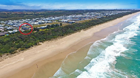 12 Sunfish Lane Beachshack - Accommodation Bookings 1
