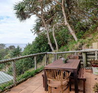 13 Pt Lookout Beach Resort