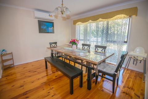14 Bunker Crescent - Accommodation Bookings 2
