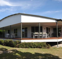 14 Zircon Street - Centrally located family home with covered deck close to patrolled beach  shops