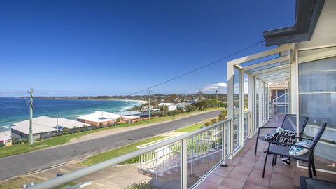 143 Mitchell Pde - Magnificent Outlook - Accommodation Bookings 0