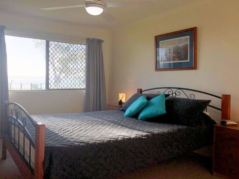 15 'The Poplars' 34 Magnus Street - Great Complex With Pool & Close To Town - Accommodation Bookings 1