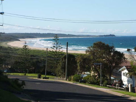 16 Haddrill Parade - Accommodation Bookings 0