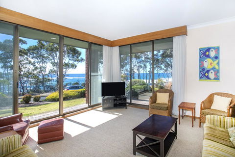 16 Shipton Cres - Secluded Away - Accommodation Bookings 2