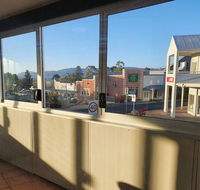 18 Lakeview Plaza