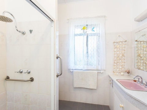 19 Lincoln Street - Accommodation Bookings 3