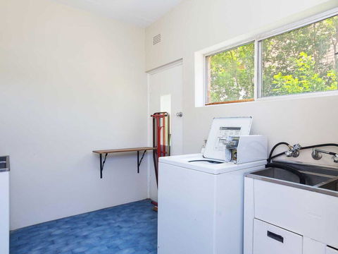 2 'Fiddlers Green' 62 Magnus Street - Ground Floor Unit Walking Distance To Nelson Bay - Accommodation Bookings 1