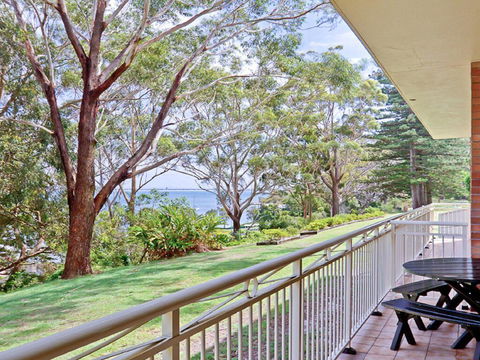 2 'Fiddlers Green' 62 Magnus Street - Ground Floor Unit Walking Distance To Nelson Bay - Accommodation Bookings 0