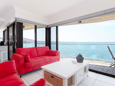 2 'Lanimer' 14 Mitchell Street - Beautiful Waterfront Property With Spectacular Views - Accommodation Bookings 0
