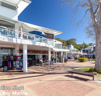 2 'Seashells' 21-23 Magnus Street - pool  lift  aircon - Accommodation Bookings