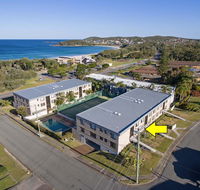 2 'The Dunes' 38 Marine Drive - pool tennis court and so close to the beach
