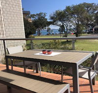 2 'Villa Ellisa' 8-10 Columbia Cl - Beautiful water views  directly across to Little Beach - Accommodation Bookings