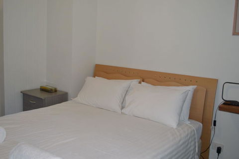 2 Lakeview Plaza - Accommodation Bookings 3