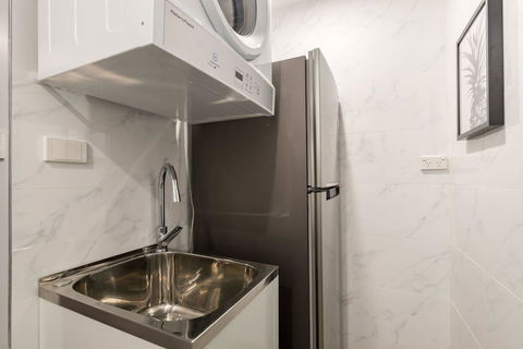 2 Private Double Bed In Sydney CBD Near Train UTS DarlingHar&ICC&C Hinatown - SHAREHOUSE - Accommodation Bookings 2