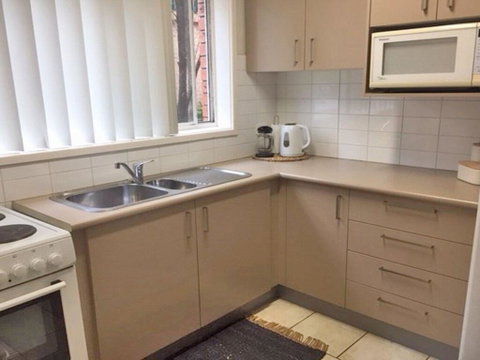 2/10 Catalina Close - Walk To Shoal Bay Beach - Accommodation Bookings 2