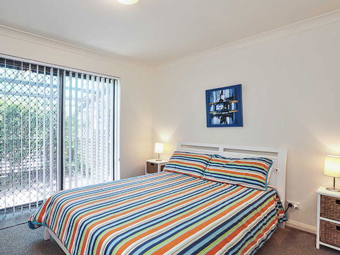 2/10 Krait Close - Only 350mtrs To The Boat Ramp - Accommodation Bookings 1