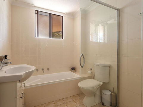 20 Booneroo - Walk To The Beach - Accommodation Bookings 2