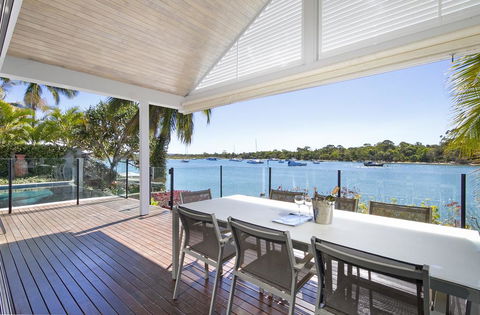 22 Noosa Parade - Accommodation Bookings 1