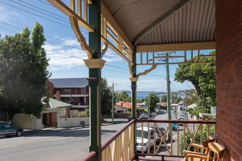26 Byron Street - Accommodation Bookings 1