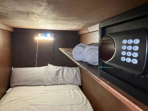 C And C Backpack - Accommodation Bookings 3