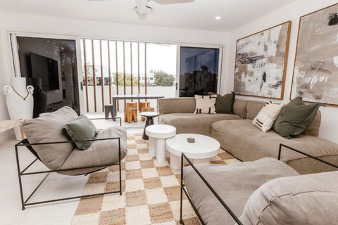 C & C By The Sea - Accommodation Bookings 2