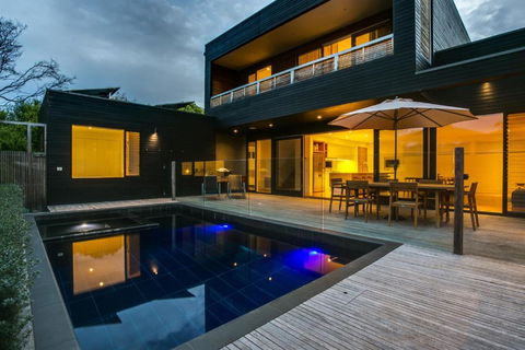 C-Escape - Accommodation Bookings 0
