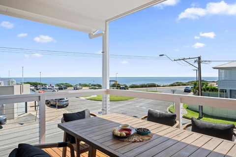 C-Views - Aldinga Beach - C21 SouthCoast Holidays - Accommodation Bookings 0