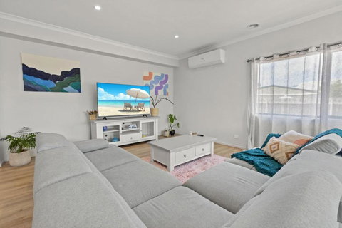 Caddie Corner - Accommodation Bookings 2