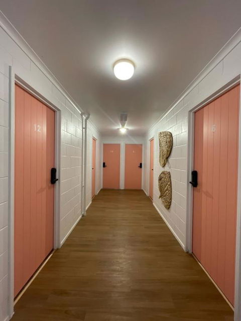 CALI Backpackers - Accommodation Bookings 4